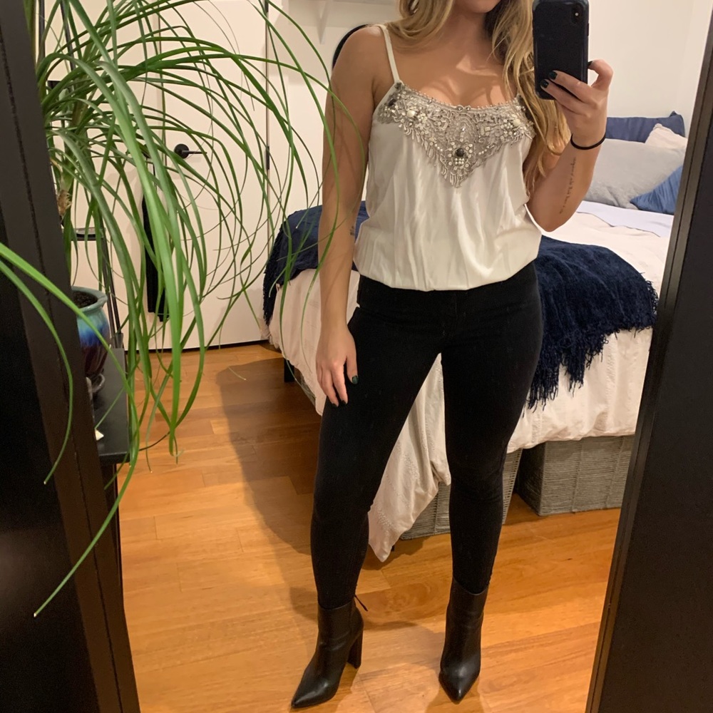 Ivory Tank - Picture 2 of 7